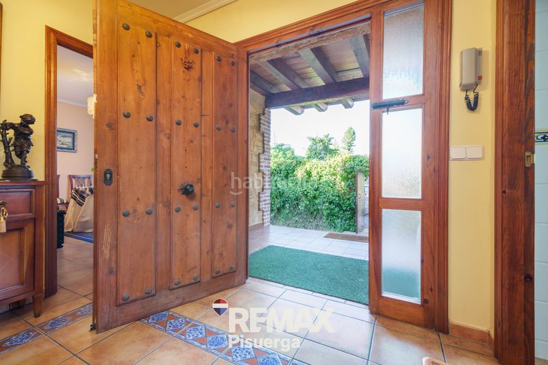 Foto 877f61df-45cb-4817-9263-c14ce6bf8696. Chalet en calle balandro 126 en Boecillo