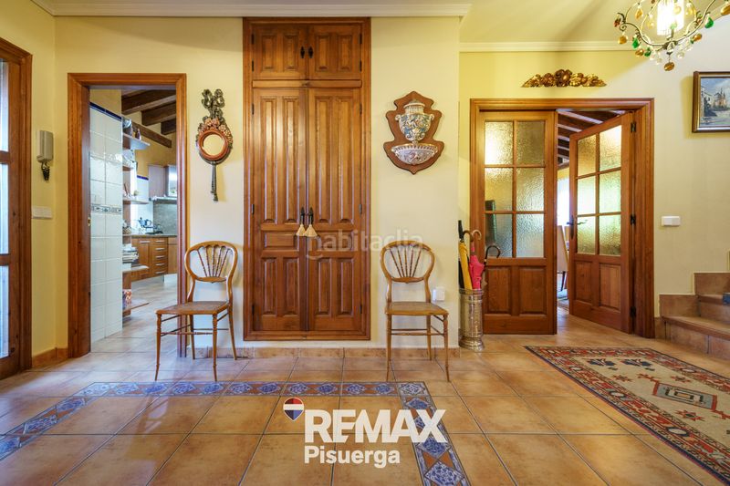 Foto 9c8a5278-0d8b-4c50-99c1-f0e1e571bed7. Chalet en calle balandro 126 en Boecillo