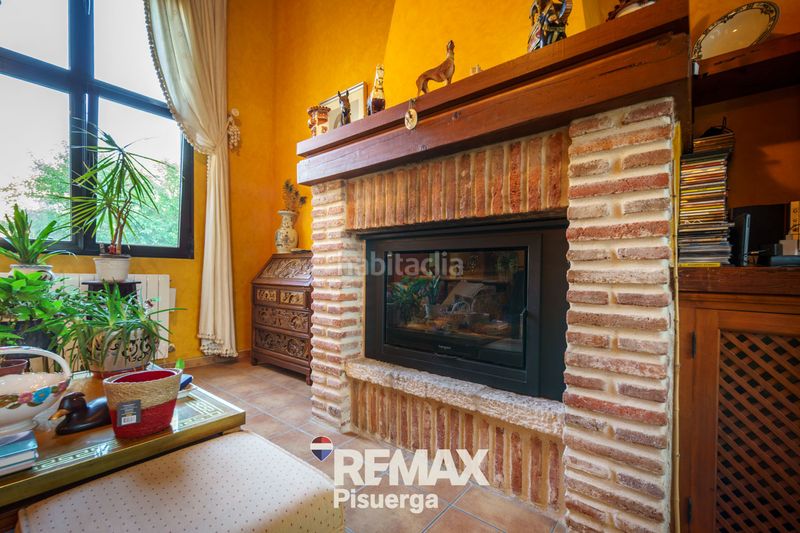 Foto f8450358-7087-40ef-87ff-ebdc0a57b6e6. Chalet en calle balandro 126 en Boecillo