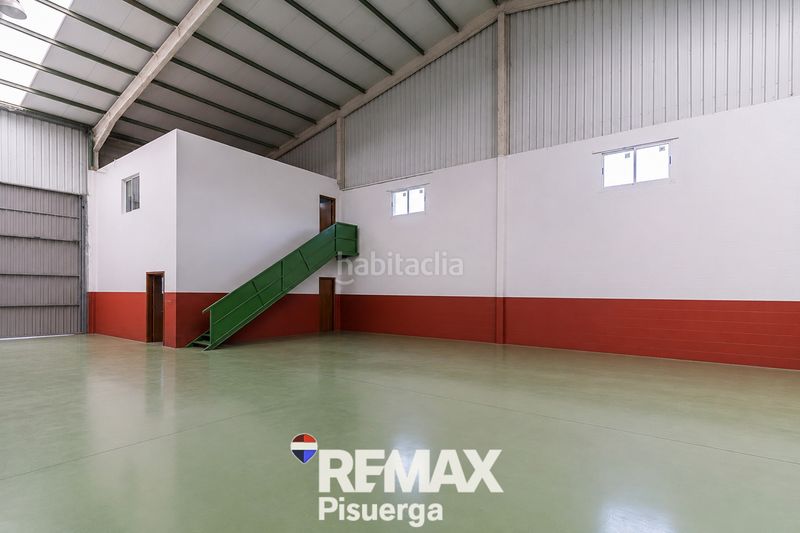 Foto bfddb5f2-4d3b-43df-814f-aab505d4cca8. Bâtiment à usage industriel dans calle zamora 13 dans Laguna de Duero