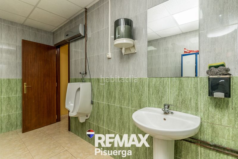 Foto fa109f4c-daa5-47f2-80a6-55fd0e4574eb. Bâtiment à usage industriel dans calle zamora 13 dans Laguna de Duero