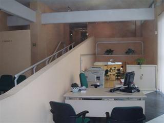 Local Comercial a Llanos de Aridane (Los). Conjunto de dos locales comerciales en primera línea