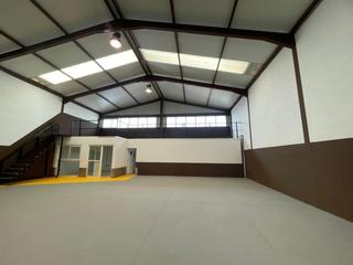 Miete Fabrikhalle in Casco Urbano. Alquiler nave adeje