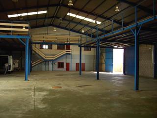 Industrial building in Arafo. Muelle de carga