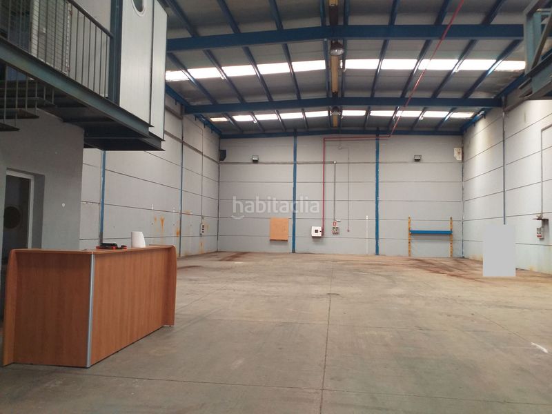 Foto 976a755e-b637-4639-83c7-05a977ef1474. Nau industrial a Arico