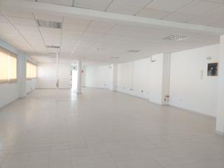 Miete Büro in Buenos Aires - Chamberí - Las Moraditas. Oficina con 6 plazas de parking