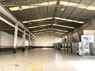 Miete Fabrikhalle in Buenos Aires - Chamberí - Las Moraditas. Nave industrial en 1 línea, con espacio exterior privativo.
