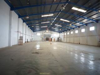 Location Bâtiment à usage industriel à Las Chafiras. Se alquila nave industrial bien ubicada en polígono las chafiras