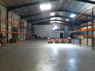 Miete Fabrikhalle in Buenos Aires - Chamberí - Las Moraditas. Se alquila nave en polígono costa sur