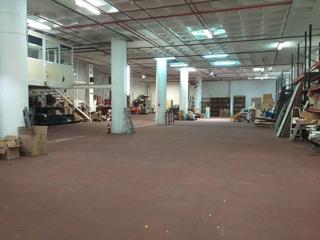 Miete Fabrikhalle in Buenos Aires - Chamberí - Las Moraditas. Nave industrial en polígono costa sur.
