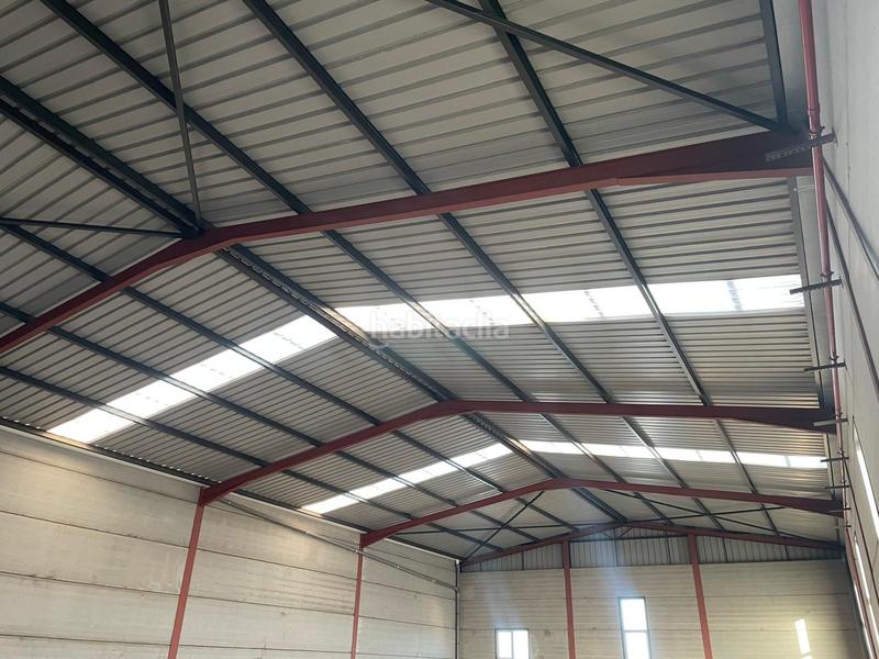 Foto 10f533ff-add7-44ca-8391-f1a1e8d7e050. Rent industrial building in Arafo