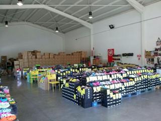 Lloguer Nau industrial a Las Chafiras. Nave con espacio exterior privativo