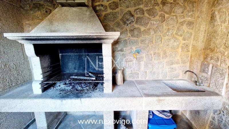 Foto 2d7b377f-b5c8-4c9b-a76f-a4ca03b98505. Casa pareada pareado cerca de las playas en Darbo Cangas