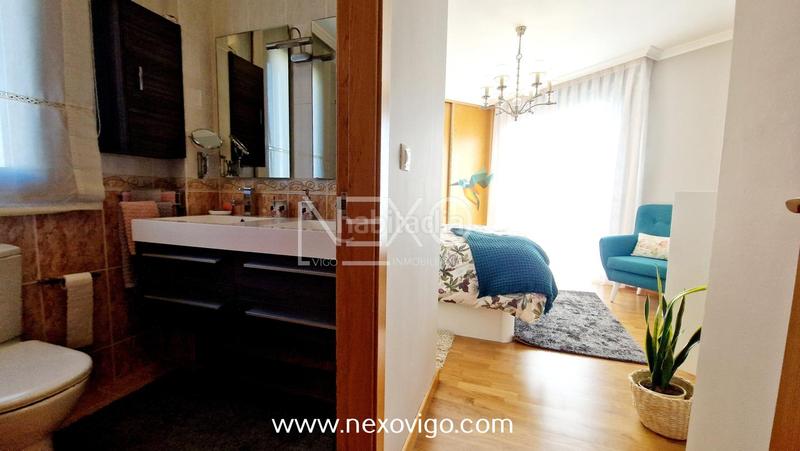 Foto ae35929a-8f82-4930-8d17-67309568a607. Casa pareada pareado cerca de las playas en Darbo Cangas