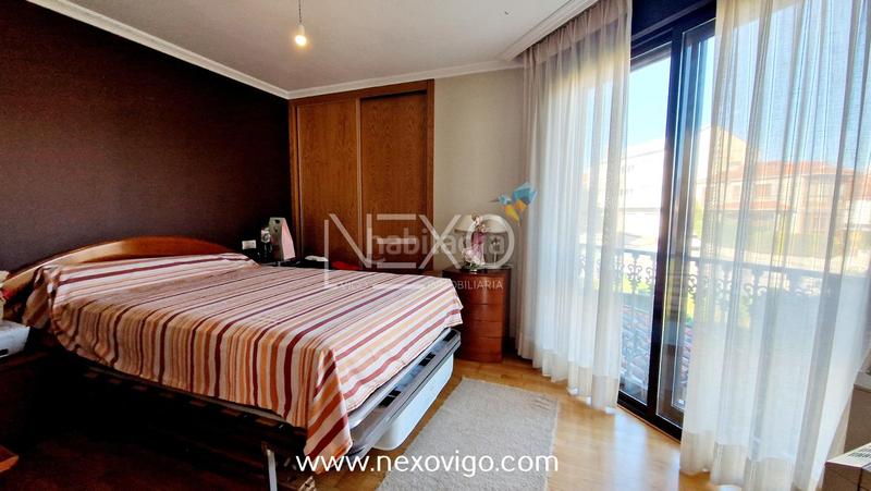 Foto afc8f05c-443d-415e-ab35-4070d789c13c. Casa pareada pareado cerca de las playas en Darbo Cangas