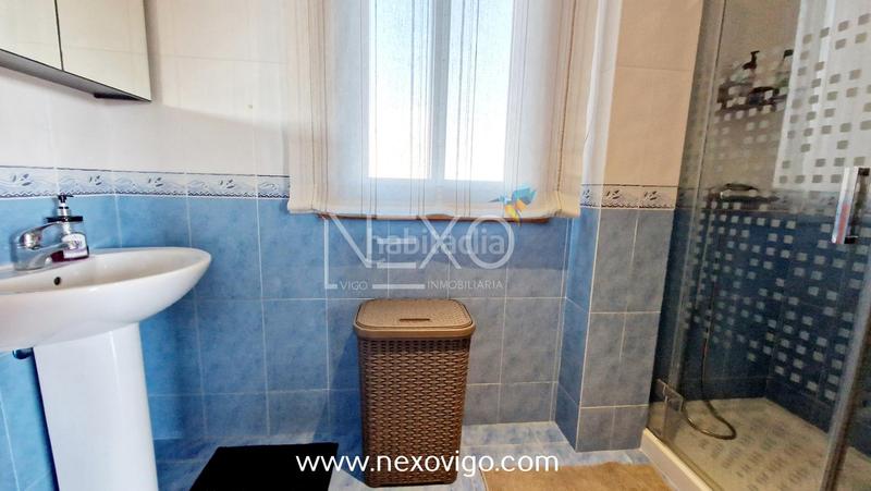 Foto eec45653-9e9d-45e6-a218-1944a0a67579. Casa pareada pareado cerca de las playas en Darbo Cangas