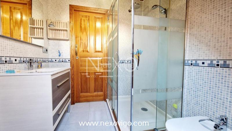 Foto 7a4ab265-eac5-485c-951f-7071257d9ccb. Casa chalet con vistas en loureiro, en Bueu