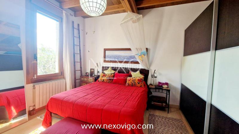 Foto 83f7c0b9-a37d-479d-ac7e-ec2e5ced83e8. Casa chalet con vistas en loureiro, en Bueu