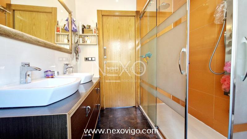 Foto bb205030-843e-495d-85c0-d73806e1161d. Casa chalet con vistas en loureiro, en Bueu