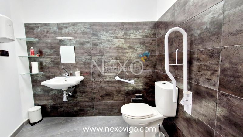 Foto 397449b4-3b9d-4314-bdfe-15b66e897061. Local comercial a Coiro Cangas