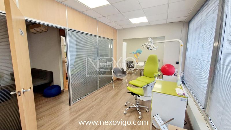 Foto 739bab29-4b0d-4567-be2e-2f621f9a8c8d. Local comercial a Coiro Cangas