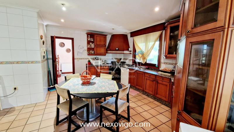 Foto 45069f0c-ada3-4bad-95d2-0e9d85a2bb87. Haus mit parking in Lavadores Vigo