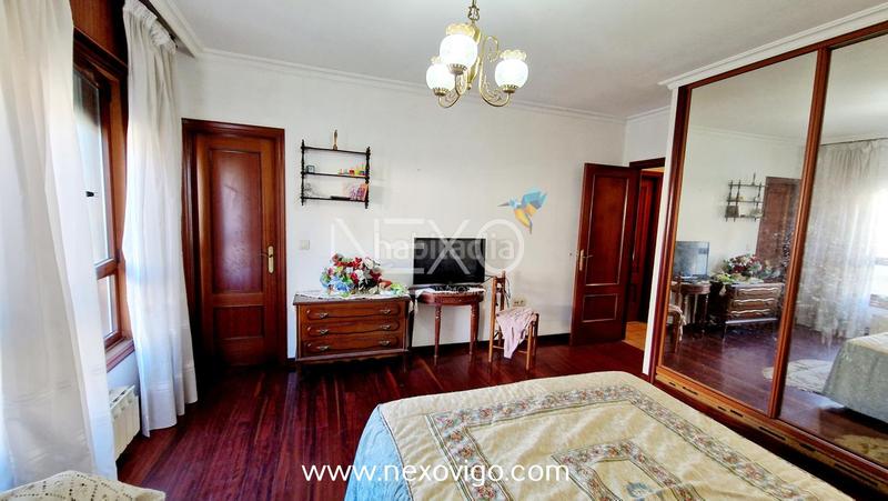 Foto 6a991391-a530-4ef5-8792-445dafa3629e. Haus mit parking in Lavadores Vigo