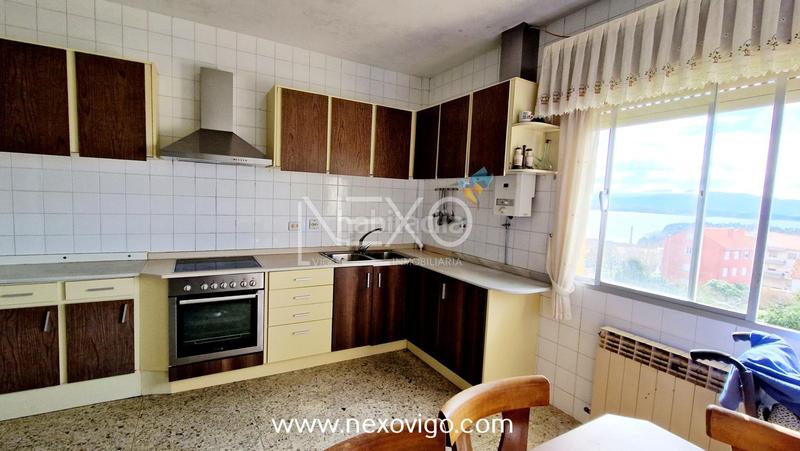 Foto aa5a7ad7-1438-4f90-993b-5d9960ceeec7. Casa  con vistas al mar en Darbo Cangas