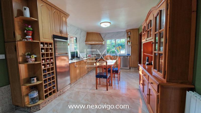 Foto 8aea49ca-9155-4fe0-8a0d-41659a4df6f4. Haus mit heizung parking pool in Aldán Cangas