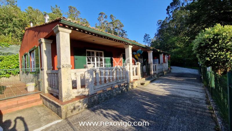 Foto 902d5879-d5a2-43a9-96f8-64ae03f8027b. Haus mit heizung parking pool in Aldán Cangas