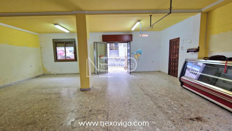 Foto 11443b55-0fce-4a8d-bd4a-524103414a1c. Local comercial a Cangas pueblo Cangas