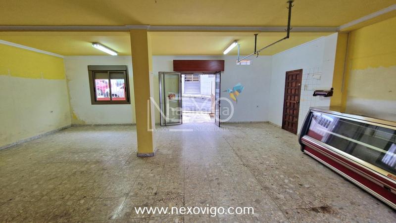 Foto b09fbad0-edfa-4209-8946-77b5db2a5968. Local comercial a Cangas pueblo Cangas