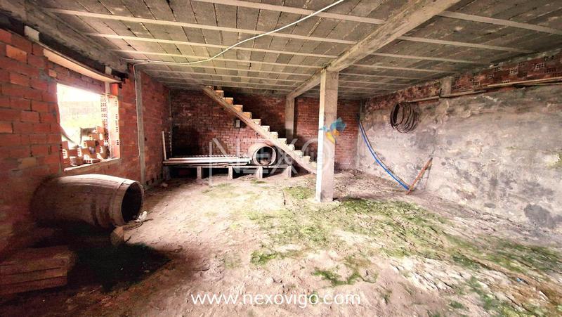 Foto e572fa92-6ada-42ac-8776-180fe6f12fbd. Local comercial a Cangas pueblo Cangas