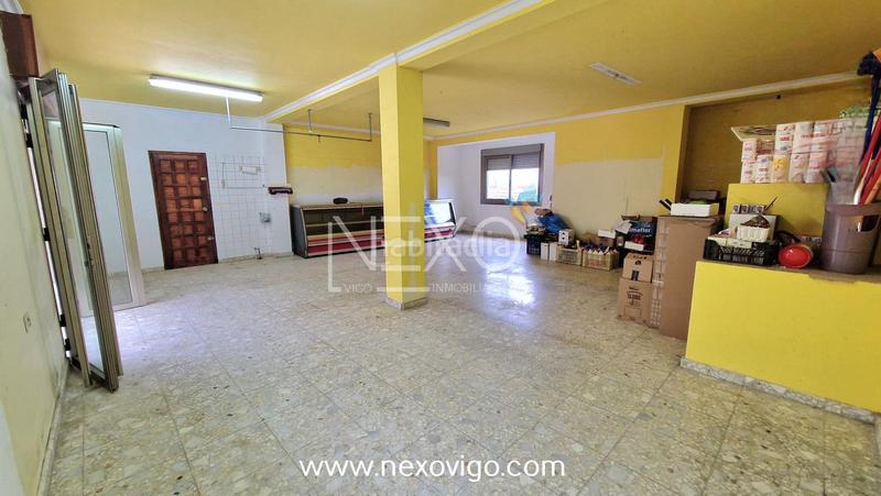 Foto e7aef33a-ebd7-486f-bbab-bf517e9c2165. Local comercial a Cangas pueblo Cangas