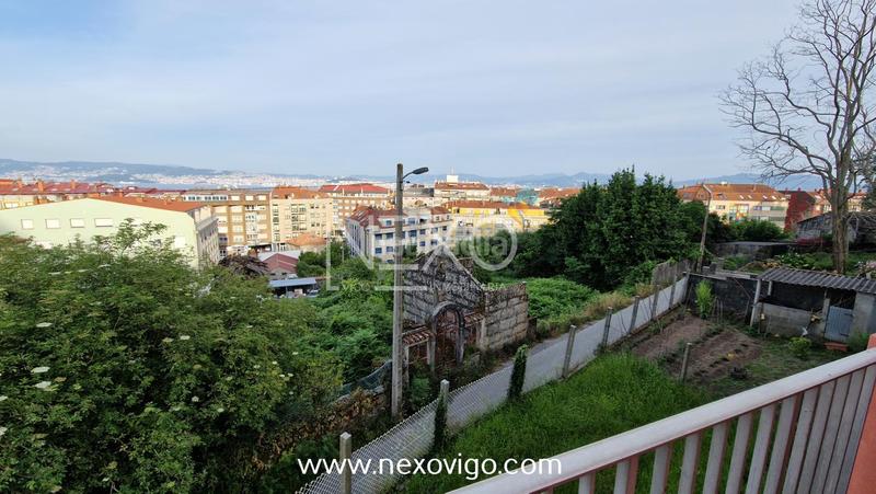 Foto f03400c1-56e9-4db6-a452-6437681c1db5. Local comercial a Cangas pueblo Cangas