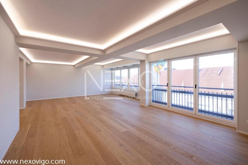 Foto a8c9f618-818f-4d04-8548-740f5fa77ce3. Piso  de lujo en pleno centro , c uruguay en Centro - Areal Vigo