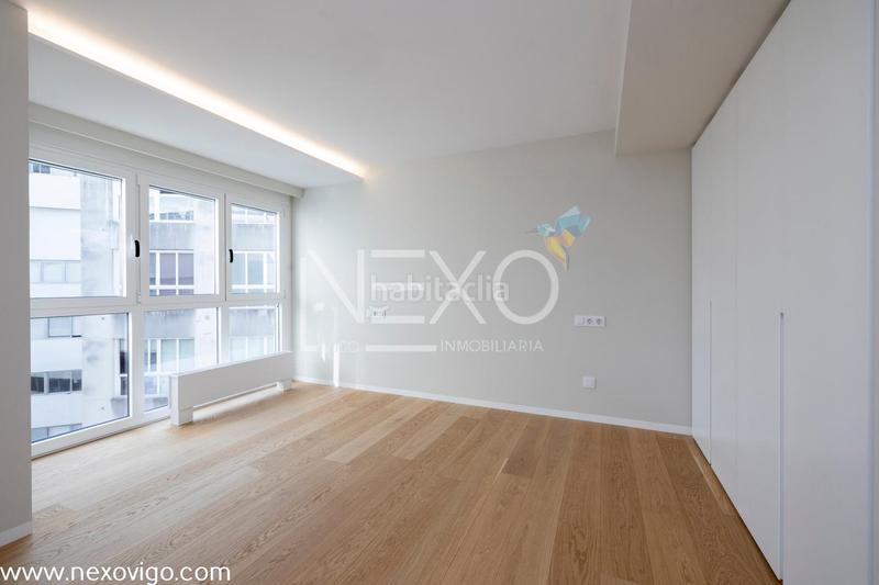 Foto f40dbbdb-11df-4991-bc19-5e3595e69e87. Piso  de lujo en pleno centro , c uruguay en Centro - Areal Vigo