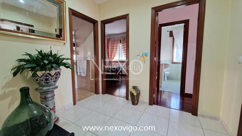 Foto f201790c-a400-4b16-805b-d6f4d72eaaeb. Haus mit parking in Moaña