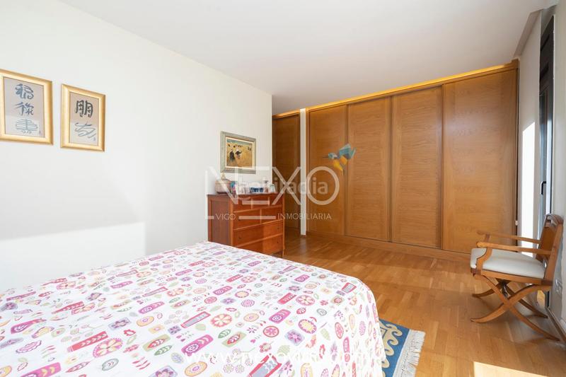 Foto c6ccad18-990a-4d38-8e88-18b7f6a2a2f1. Casa amb calefacció aparcament a Valadares - Beade Vigo