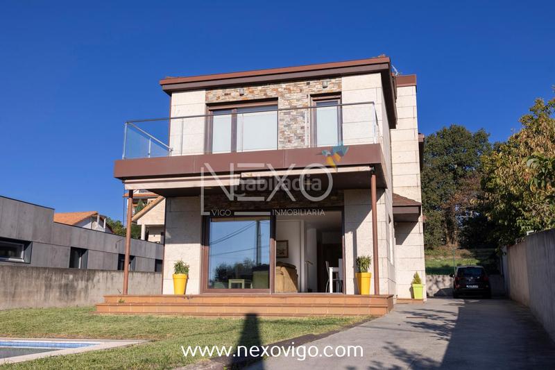 Foto fea5bea4-122c-4be1-8322-6fa6d264ea1c. Casa amb calefacció aparcament a Valadares - Beade Vigo