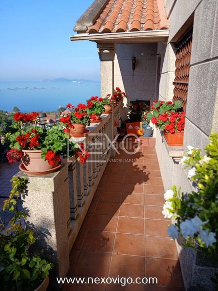 Foto 19707af5-2181-4864-abea-7e016633684e. Casa amb calefacció aparcament piscina a Darbo Cangas