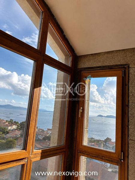 Foto 2ef57f52-e3da-44bd-b442-d880e58920d6. Casa amb calefacció aparcament piscina a Darbo Cangas