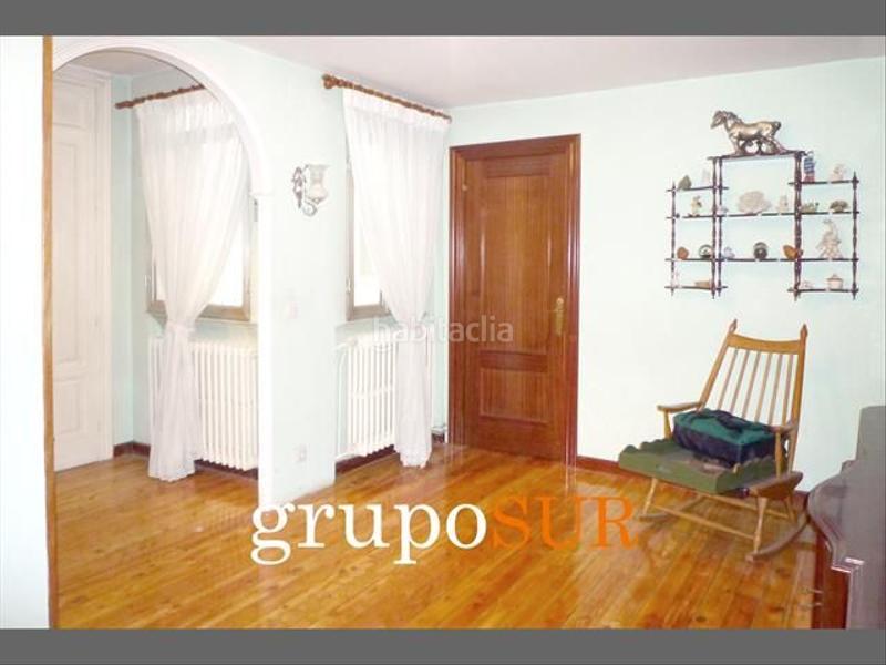 Foto c0ff8737-c594-4a0c-98a9-86a6b9489020. Piso en calle dos de mayo 1 en Caño Argales Valladolid