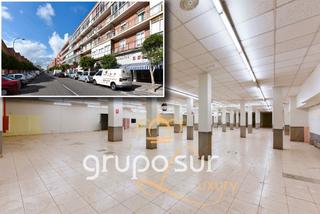 Locale commerciale in Calle Embajadores