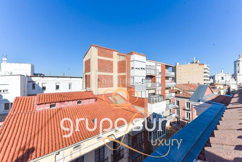 Foto 356d66f1-8b0d-486d-9dff-404dd767e3e0. Dachwohnung in calle regalado 11 in Centro Valladolid