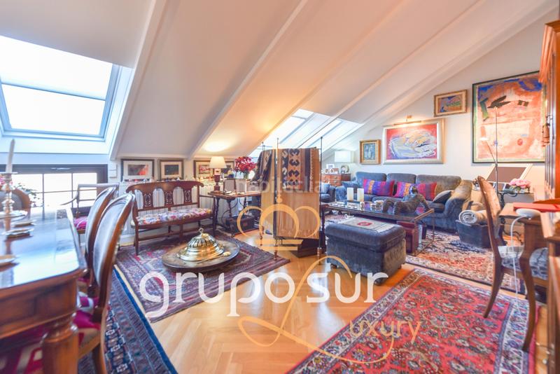 Foto 3c4e34b2-021d-4508-bcb1-07ba9954abf1. Dachwohnung in calle regalado 11 in Centro Valladolid