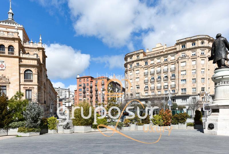 Foto 525250a9-df18-47c8-ac3e-1ff7566479b6. Aparcament cotxe a calle de santiago 14 a Centro Valladolid