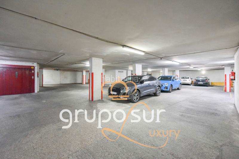 Foto f1cc9355-270a-47ca-9af4-2036069a7443. Aparcament cotxe a calle de santiago 14 a Centro Valladolid