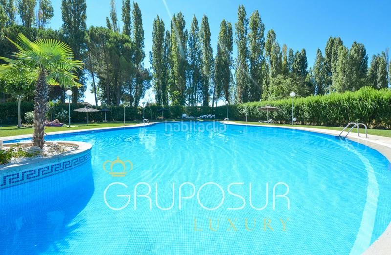 Foto 2fdd53a4-5a77-45e6-8307-b850472fafd5. Chalet in calle avellano 1 in Simancas