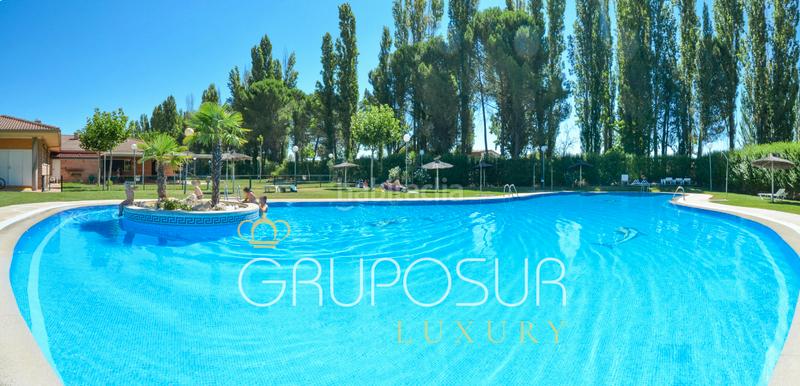 Foto 47ae71f7-a502-42d2-adfb-33f963d0d9fb. Chalet in calle avellano 1 in Simancas